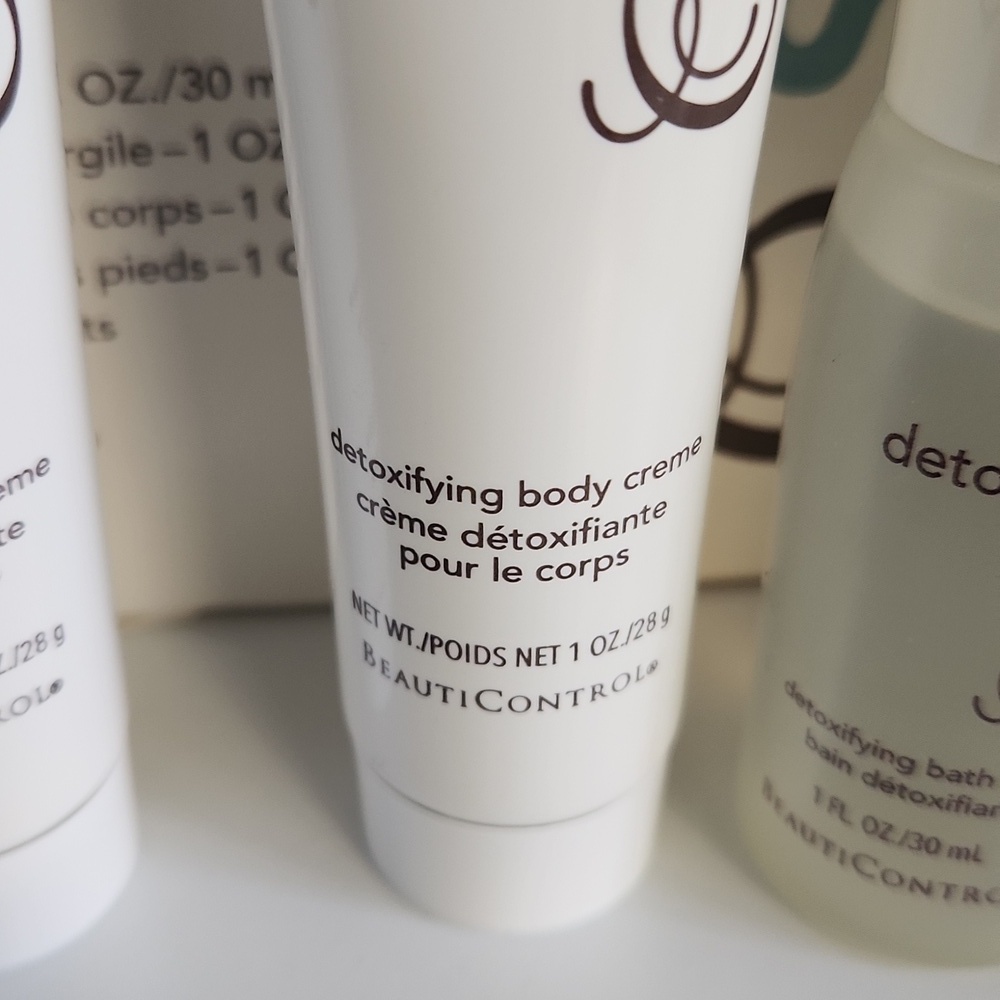 BeautiControl Spa Detox " The Ultimate Detox Kit" - Picture 4 of 12